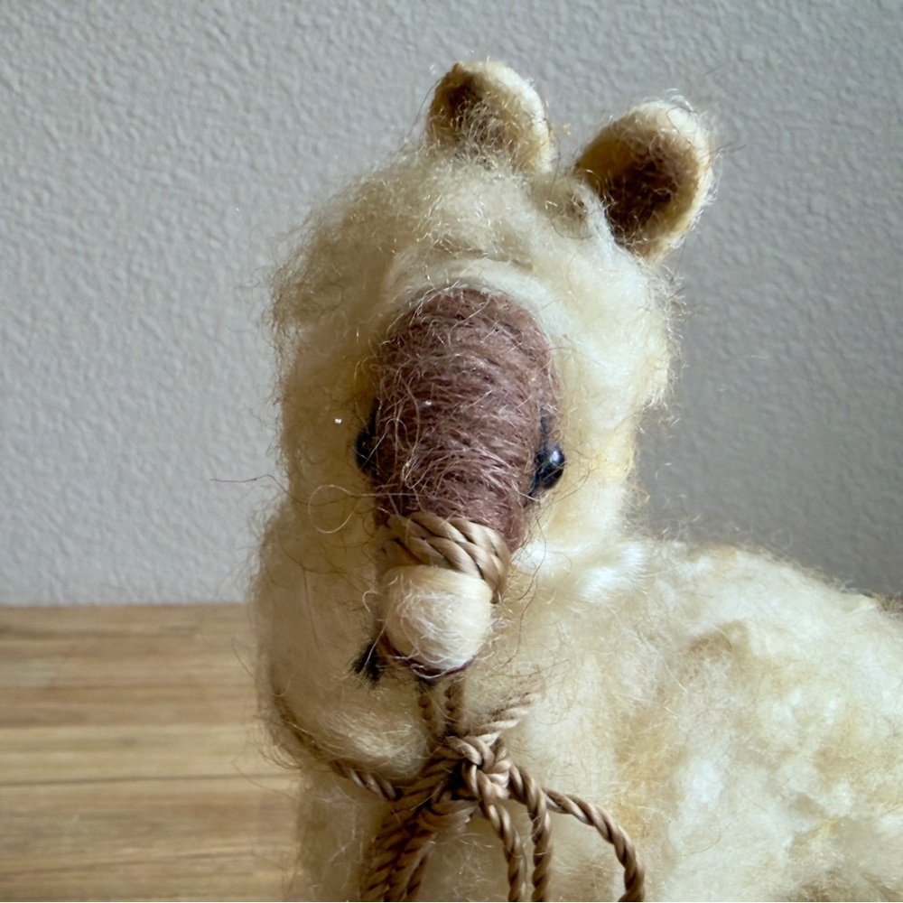 Handmade Wool Felt Llama Alpaca Figurine Folk Art Miniature w Basket 10in - Picture 3 of 15